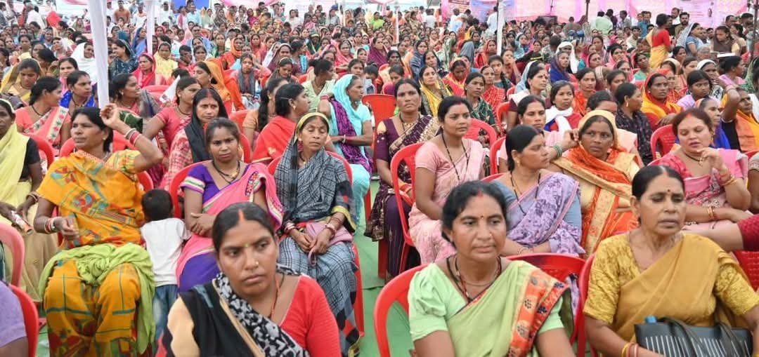 1 लाख 80 हजार शिक्षक कल स्कूल छोड़ उतरेंगे सड़को पर....
