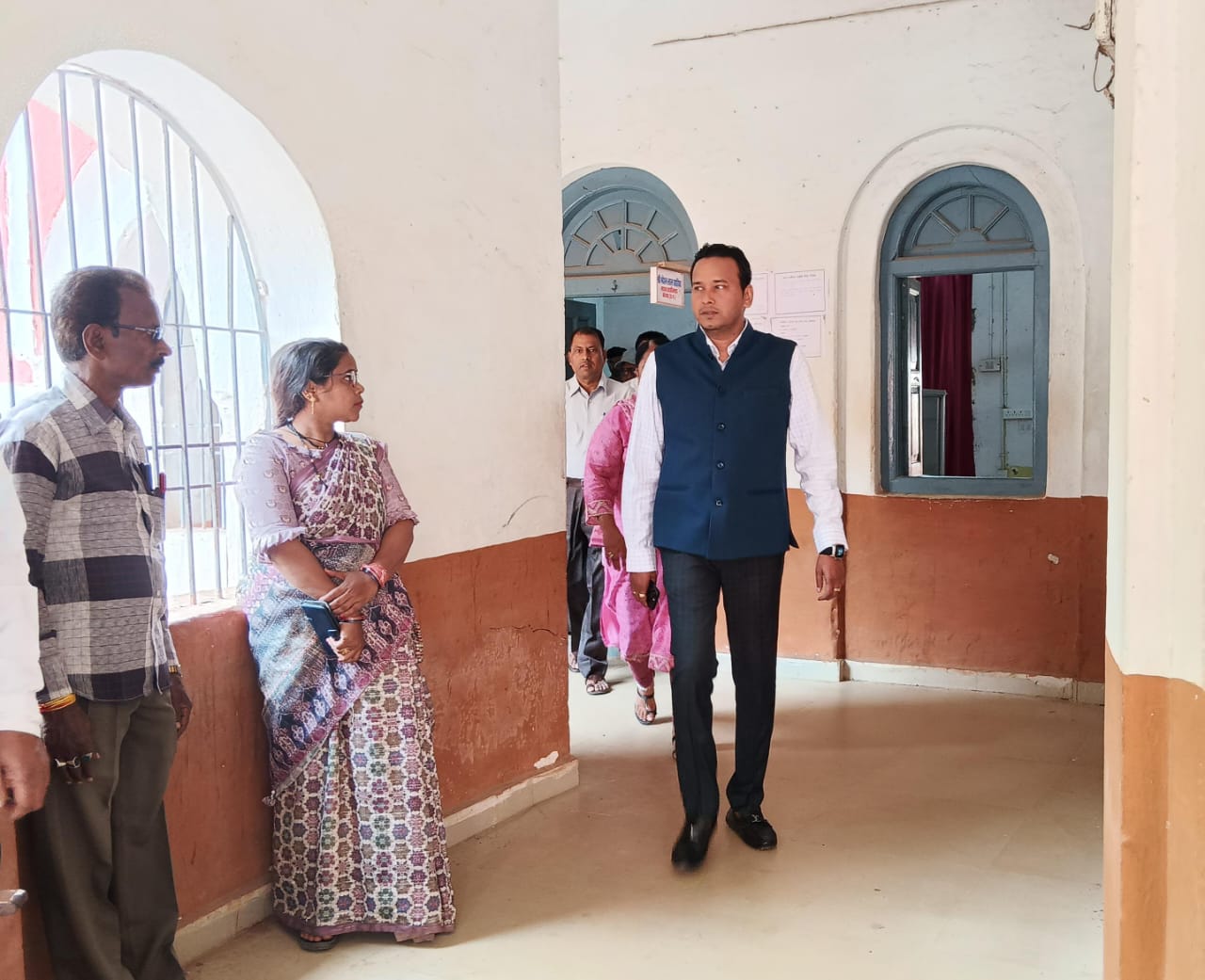 KCG NEWS : कलेक्टर श्री चंद्रकांत वर्मा ने तहसील स्तरीय जनसमस्या निवारण शिविर का लिया जायजा