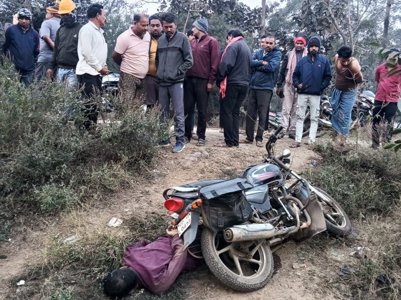 कोरबा-पश्चिम हरदीबाजार में सड़क दुर्घटना में युवक की मौत, वाहन चालक फरार