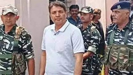 अनवर ढेबर के खिलाफ FIR पर हुआ गिरफ्तारी हाईकोर्ट में हुई सुनवाई, कोर्ट ने EOW को किया नोटिश जारी किया ।