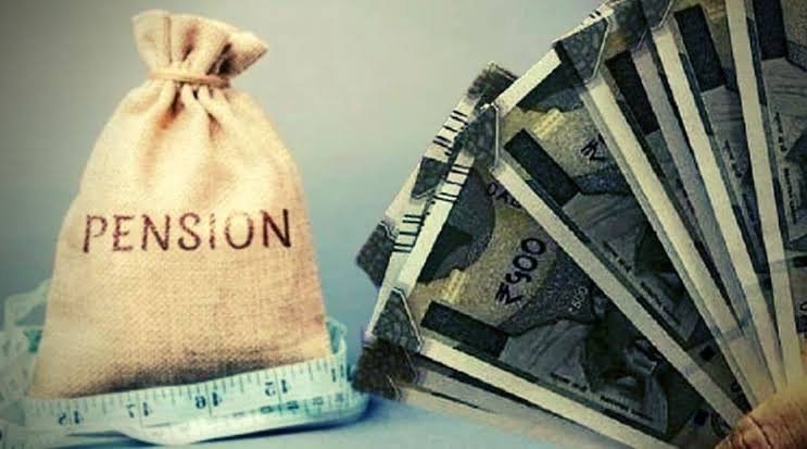 OPS की मांग पर आई बड़ी खुशखबरी, सरकार केंद्रीय कर्मचार‍ियों को देगी 50% पेंशन की गारंटी…