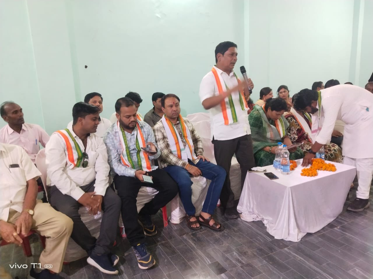 जिला अध्यक्ष एवं विधायक के गरिमामय उपस्थिति में ब्लॉक कांग्रेस की बैठक