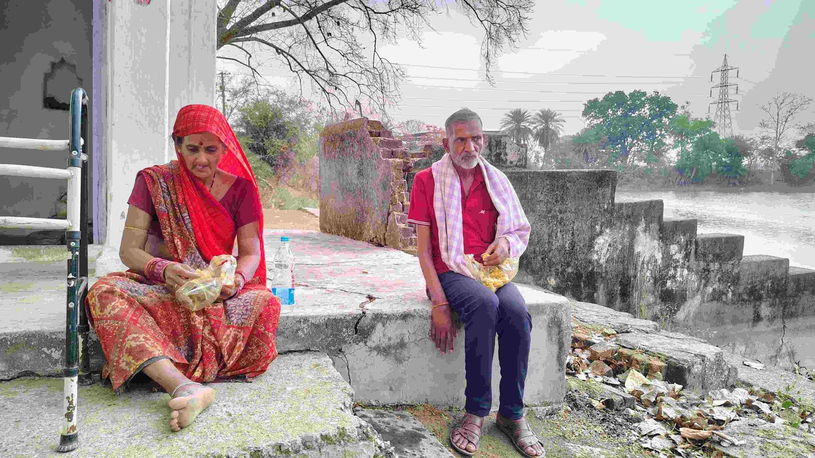 सारंगढ़ के आशा निकेतन से वृद्ध दंपति को बाहर का रास्ता – गोरखनाथ ने कलेक्टर से कार्रवाई की मांग की