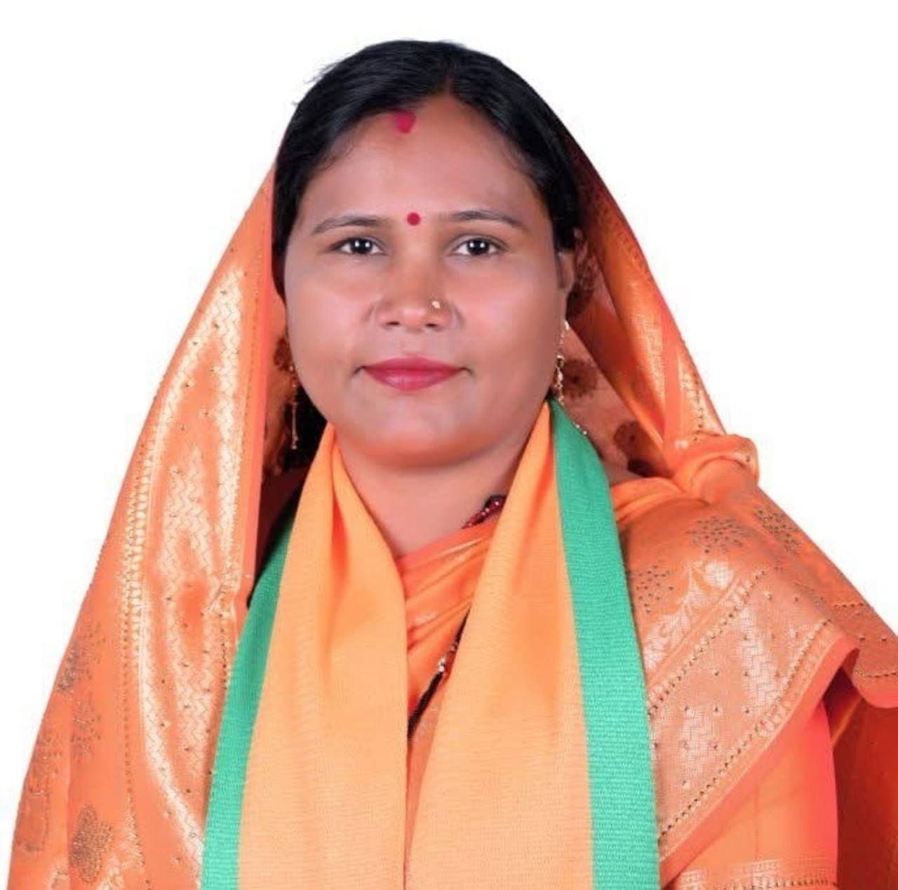 फर्जी जाति प्रमाण पत्र मामला: आदिवासी समाज ने कलेक्टर को दी आंदोलन की चेतावनी, प्रशासन पर निष्क्रियता का आरोप