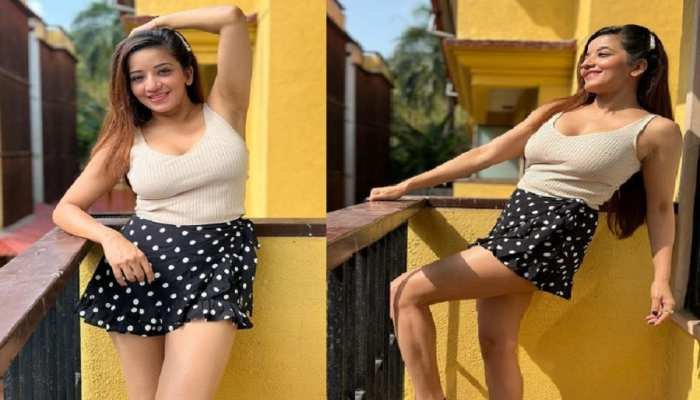 मशहूर अदाकारा मोनालिसा ने पहन ली बेहद छोटी स्कर्ट, हार्ट लुक से बढ़ाया इंटरनेट का पारा