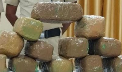 दुर्ग रेलवे स्टेशन पर मिला लाखों रुपए का गांजा, जांच में जुटी पुलिस…