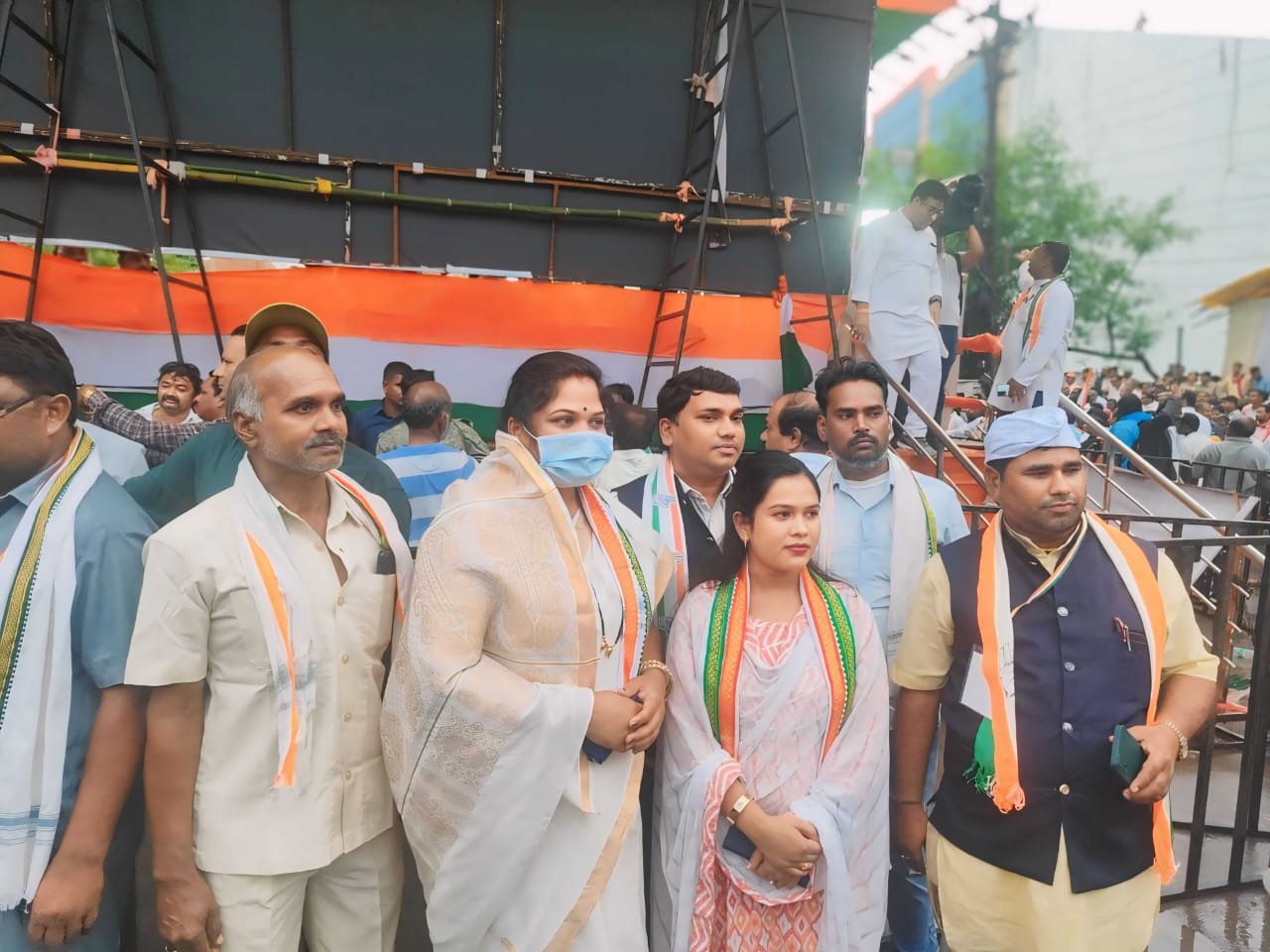 विधायक कविता के नेतृत्व मे सैकड़ो कार्यकर्ता पहुंचे रायपुर