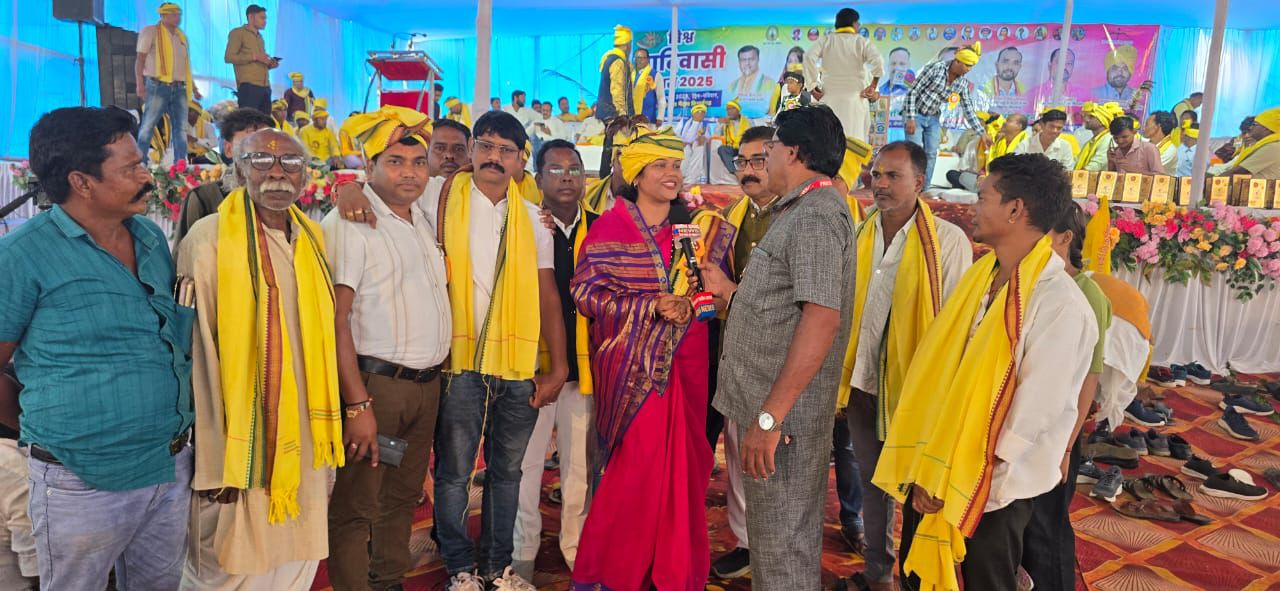 Bilaigarh, news सर्व आदिवासी समाज द्वारा विश्व आदिवासी दिवस का ऐतिहासिक आयोजन, विधायक कविता प्राण लहरें रहीं विशेष उपस्थिति