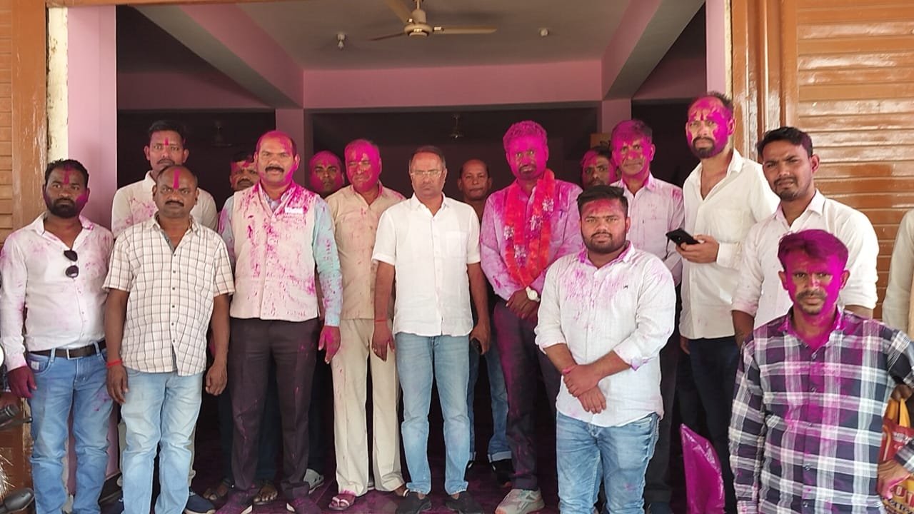 विधानसभा में सत्ता परिवर्तन का साइड इफेक्ट : नगर पंचायत बिलाईगढ़ के अध्यक्ष पद पर भाजपा का कब्जा, काफी समय से लंबित था ’नगर पंचायत बिलाईगढ़ का अध्यक्ष