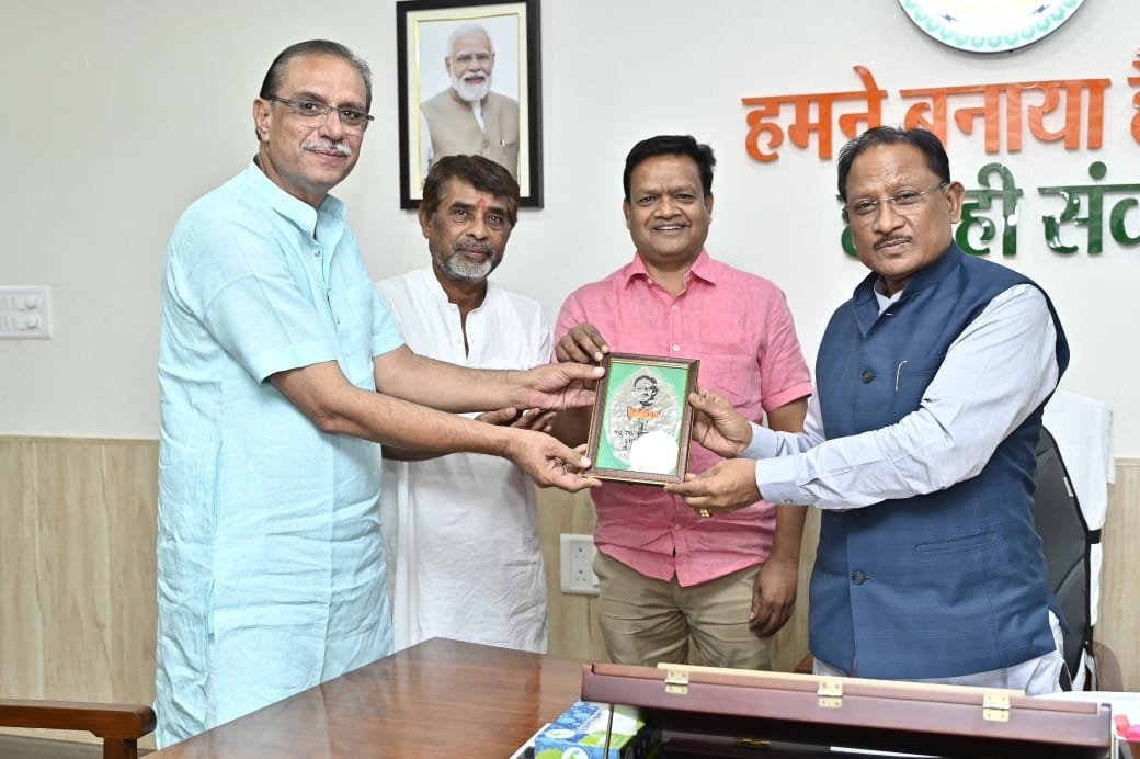 तेंदूपत्ता संग्राहकों को साय सरकार की बड़ी सौगात, जताया आभार