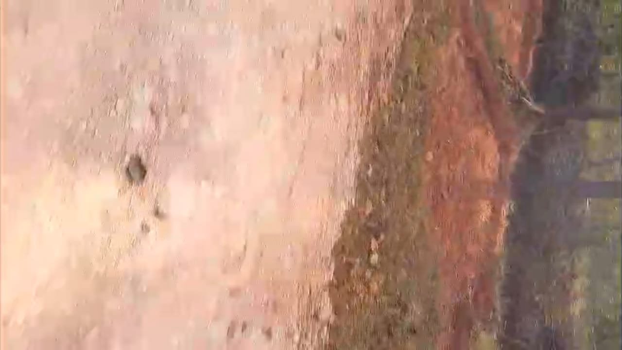 सड़क का निर्माण स्तरहीन ,लोगों ने पुनः नया सड़क बनाने की मांग किया
