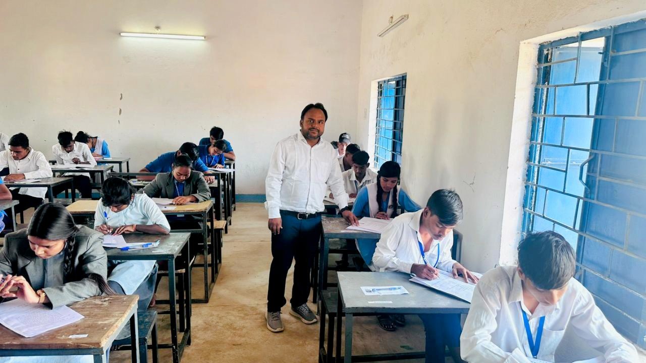 दसवीं और बारहवीं बोर्ड परीक्षाओं का दौर शुरू 6057 विद्यार्थियों ने दी उपस्थिति