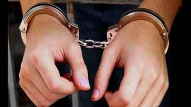 अंबेडकर की फोटो फेंकने पर हुआ विरोध आरोपी महिला को किया गिरफ्तार ,