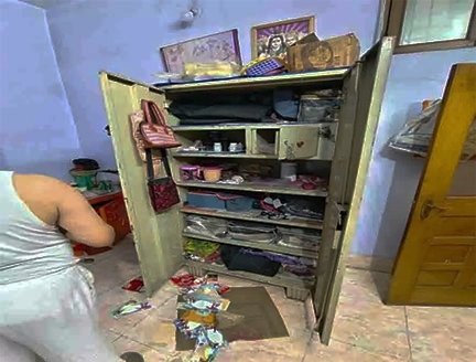 चोरों ने राइस मिलर व्यवसायी के घर से लाखों रुपये की जेवरात पर किया हाथ साफ ।