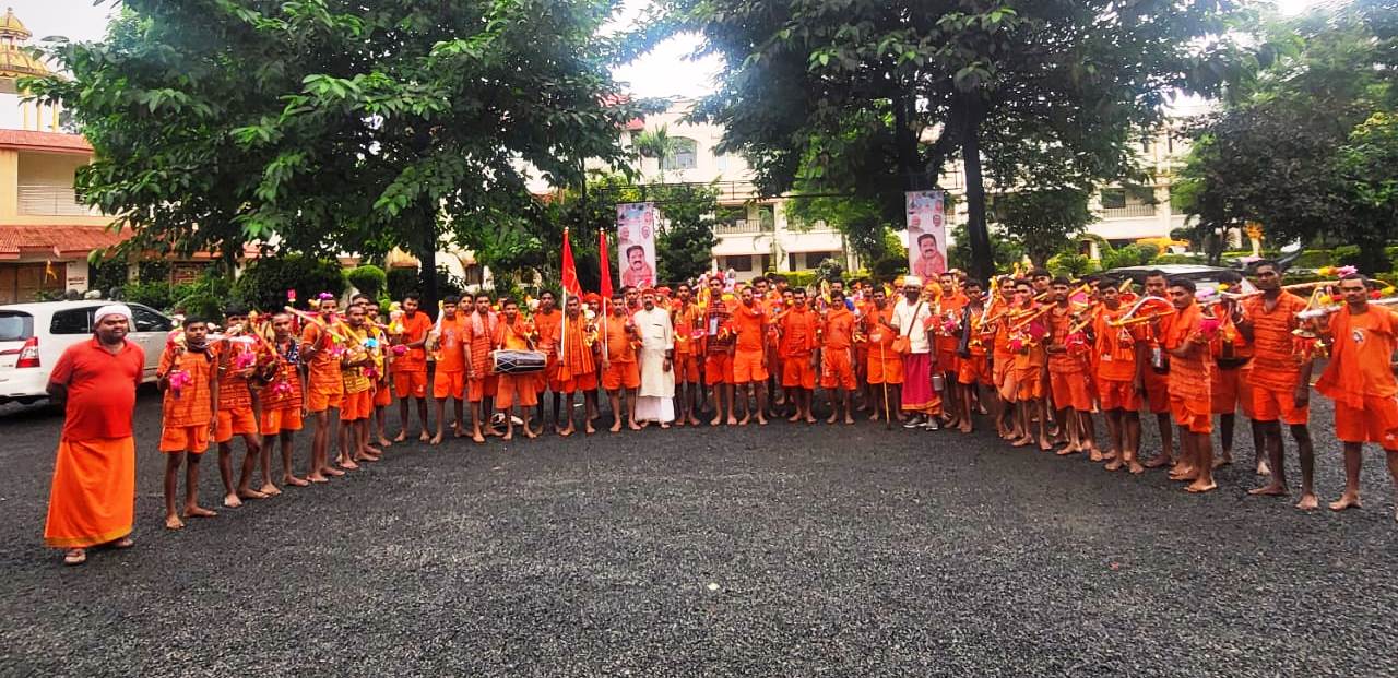 Kabirdham News : उपमुख्यमंत्री श्री विजय शर्मा की पहल पर छत्तीसगढ़ के कांवडियों और श्रद्धालुओं को अमरकंटक से कवर्धा तक मिलेगी विशेष सुविधा