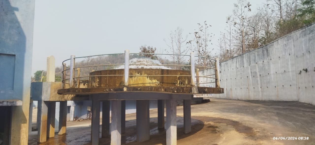 आठ दिनों से ग्रामीण क्षेत्रो में नहीं पहुंच पा रहा पानी,गाँव मे पेयजल को लेकर मचा है हाहाकार