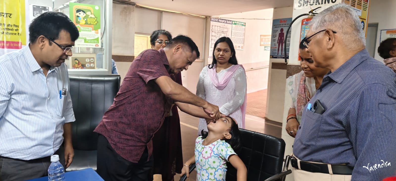 Balod News : राष्ट्रीय पल्स पोलियो अभियान का शुभारंभ: सीएमएचओ ने नवजात शिशु को पोलियो ड्रॉप पिलाकर की शुरुआत