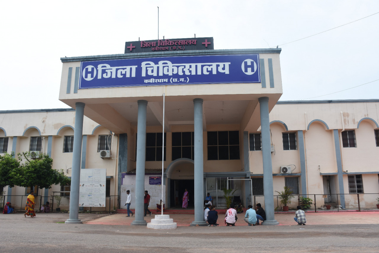 Raipur News : प्रदेश के संवेदनशील मुख्यमंत्री श्री साय की पहल से उपमुख्यमंत्री श्री विजय शर्मा के क्षेत्र के जिला चिकित्सालय को मिला रेडियोलॉजिस्ट